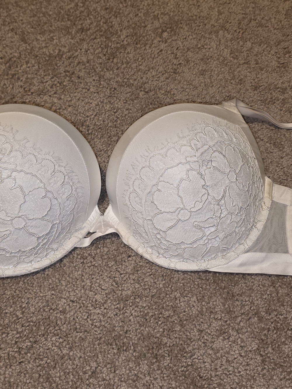 Victoria's Secret White Lace Push-Up Bra with Floral Overlay